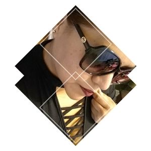 Meet your Posher, Dulce